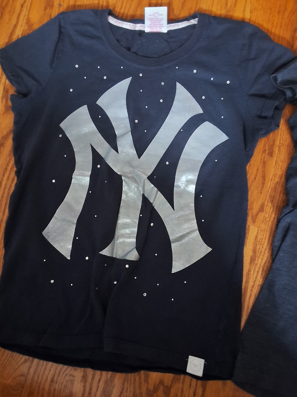 PINK - Womens New York Yankee. Navy NY Logo Tee - Navy/Gray Large - Picture 3 of 4